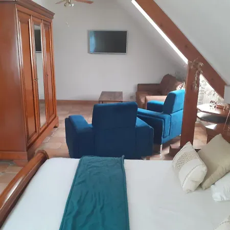 La Lauzeraie Holiday home
